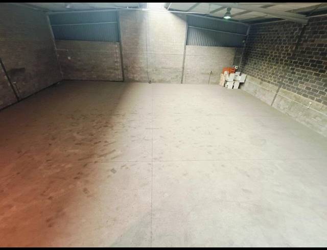 INDUSTRIAL PROPERTY TO RENT IN SAMRAND BUSINESS PARK